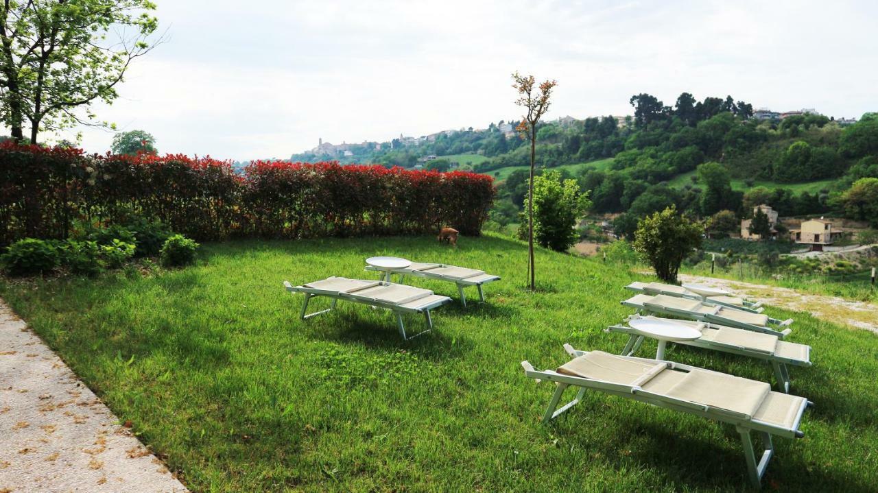 Cumana Blu Apartments Campofilone ภายนอก รูปภาพ